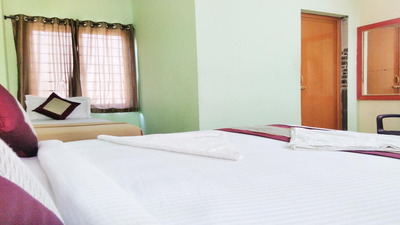 Hotel Ssb Residency à Tirupati Extérieur photo