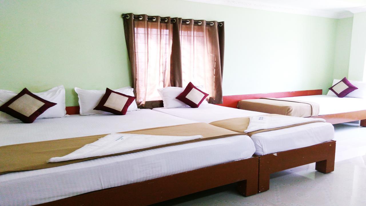 Hotel Ssb Residency à Tirupati Extérieur photo